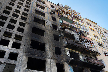 火箭弹袭击俄罗斯针对乌克兰的战争破坏建筑废墟城市被摧毁马里乌波尔受损基辅被毁。 