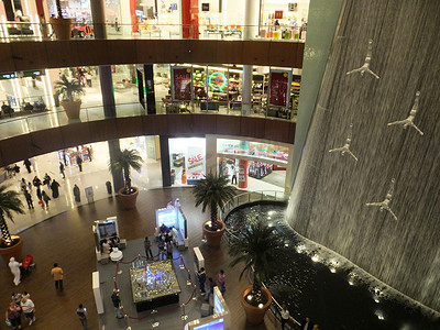 迪拜购物中心摄影照片_阿联酋迪拜迪拜购物中心的瀑布