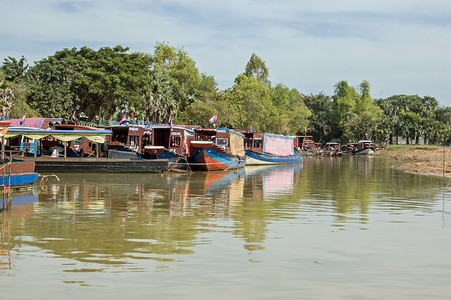 柬埔寨洞里萨湖游船