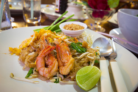 泰国美食——PadThai