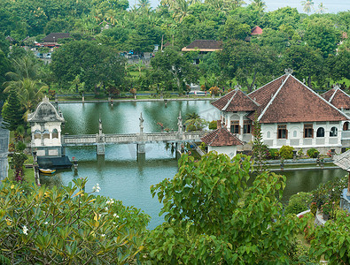 巴厘岛 Karangasem 水庙宫殿