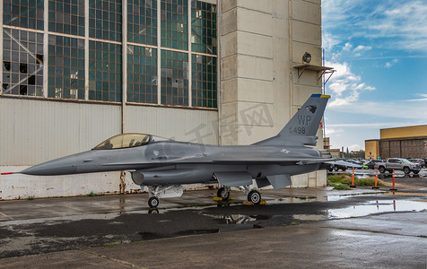 航空博物馆摄影照片_珍珠港航空博物馆外的洛克希德 F-80C 战斗机，