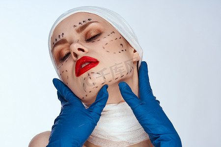 美丽的女人复兴面部注射整容手术工作室生活方式