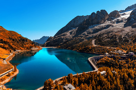 费达亚湖 (Fedaia Lake)，法萨谷，特伦蒂诺-上阿迪杰大区