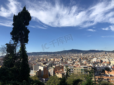 特惠五一摄影照片_从蒙特惠奇山欣赏巴塞罗那城市景观