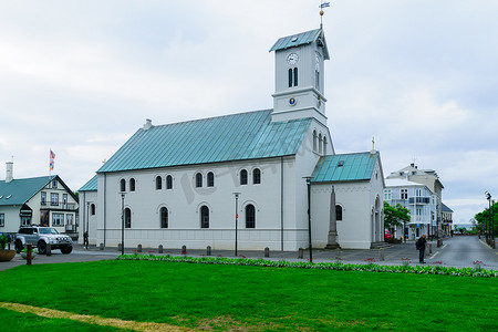 大教堂 (Domkirkjan)，雷克雅未克
