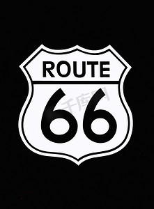 旅游标签摄影照片_66 号公路标签的美国旅游标志。