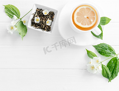 茉莉花绿茶，鲜花，文字空间，顶视图