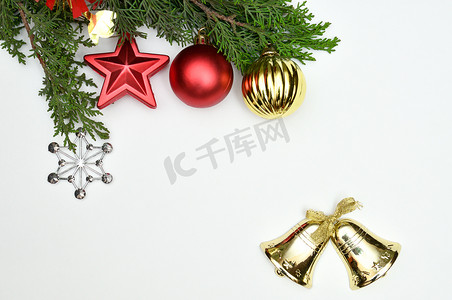 新年金色海报摄影照片_新年和圣诞节背景 ror 隔离和设计