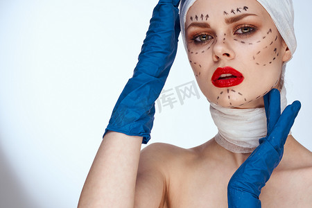 美丽的女人复兴面部注射整容手术工作室生活方式