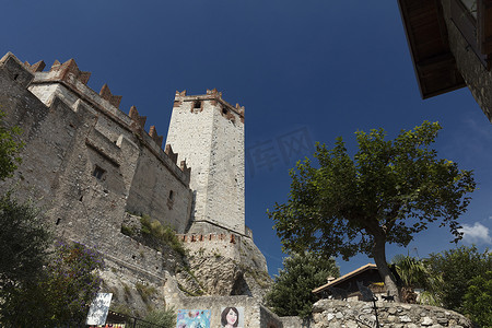 马尔切西内，意大利加尔达湖，2019 年 8 月，城堡景观