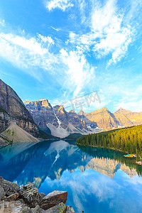 冰碛湖，加拿大落基山脉