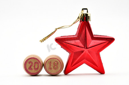 乐透桶上的星星和数字 2018、新年和圣诞节