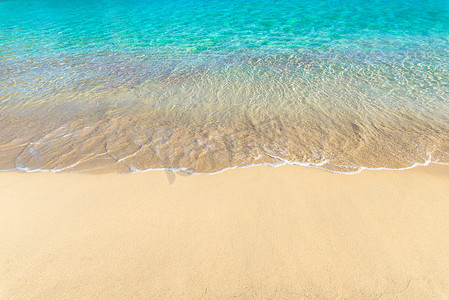 沙滩有柔软的海浪背景