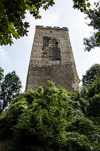 韦斯特瓦尔德的格伦佐城堡遗址