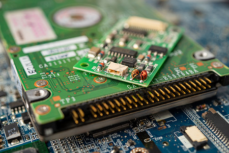 电子垃圾电子、计算机电路 cpu 芯片主板核心处理器电子设备、数据概念、硬件、技术人员和技术。