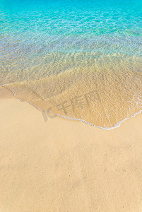 纹理波浪海浪摄影照片_沙滩夏季背景与柔软的海浪