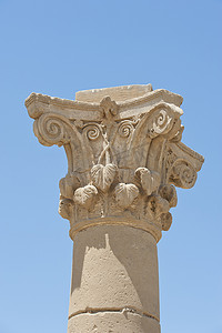 古代婚床摄影照片_古罗马柱的顶部
