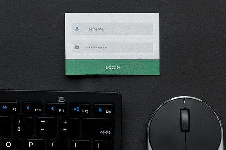 顶部用鼠标键盘查看用户名密码信息。