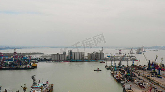 印度尼西亚爪哇省泗水的货运和客运海港
