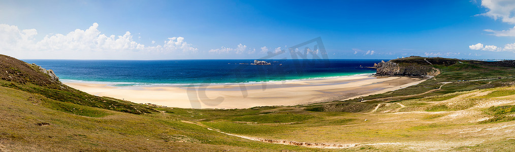 Presquile de Crozon, P 的 Anse de Pen-Hat 海滩全景