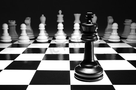 国际象棋黑王单人对抗白军概念策略