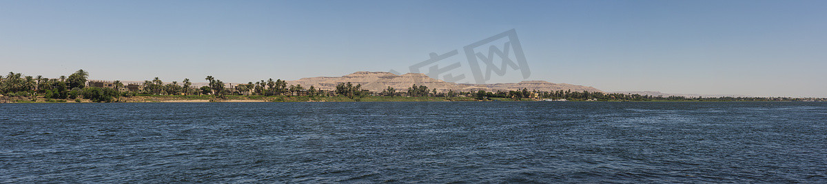 尼罗河摄影照片_埃及尼罗河景观显示卢克索西岸