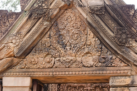 吴哥窟 Bantai Srei 佛寺的石雕装饰