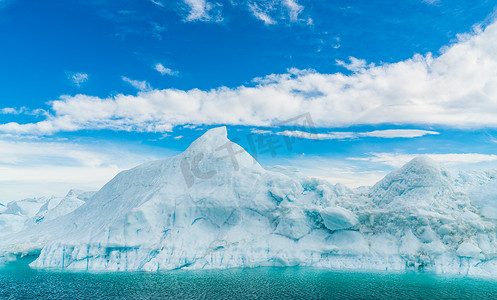 全球变暖-伊卢利萨特冰峡湾格陵兰冰山景观与冰山