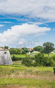 防御工事摄影照片_Château dOléron城堡的防御工事