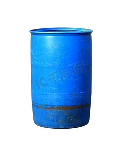 旧蓝色塑料桶废物、水塑料桶、垃圾桶塑料（白色背景隔离）