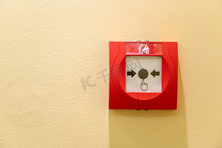 用于警告和安全系统的墙上按钮开关火灾报警盒