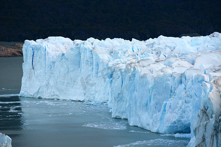 巴塔哥尼亚摄影照片_浮冰川