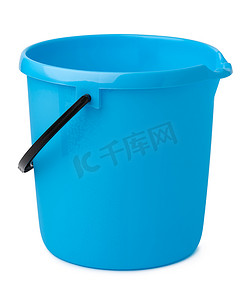 塑料桶摄影照片_孤立在白色背景上的单个塑料桶