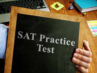 SAT 练习测试题字在手。