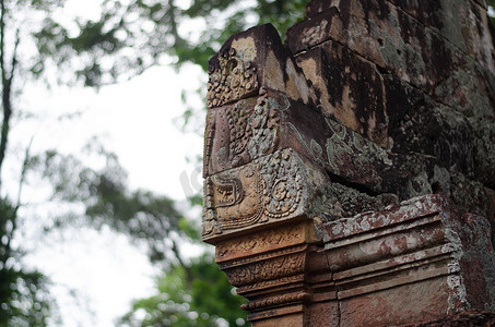 柬埔寨 Bantai Srei 寺的石刻