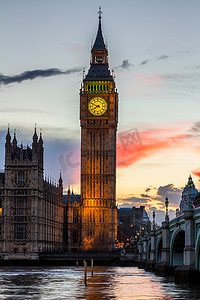 伦敦大本钟和威斯敏斯特桥