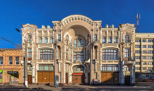 乌克兰克罗皮夫尼茨基艺术博物馆