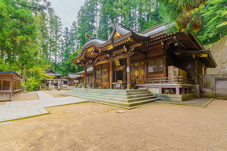 高山樱山八幡宫