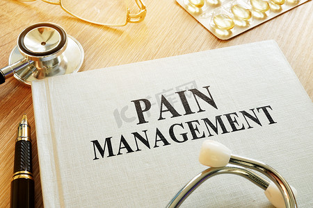 健康管理摄影照片_关于疼痛管理的书。