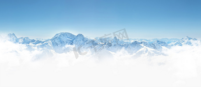 俄罗斯厄尔布鲁士山高加索地区冬季山脉全景