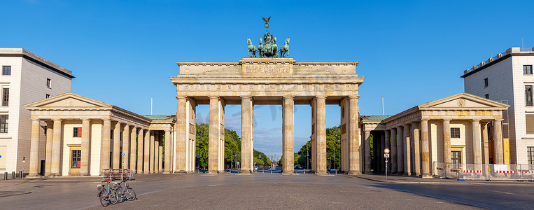 古代的门摄影照片_柏林勃兰登堡门全景