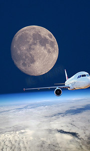 月亮飞机摄影照片_太空飞机飞行概念