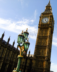 照明器摄影照片_伦敦大本钟和照明器