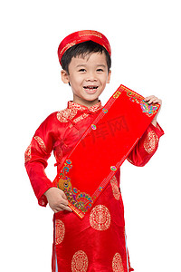 越南男孩祝贺新年。