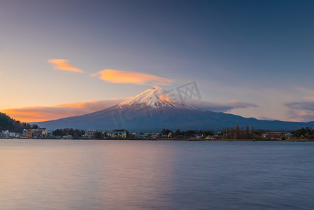 河口摄影照片_河口湖日出的富士山