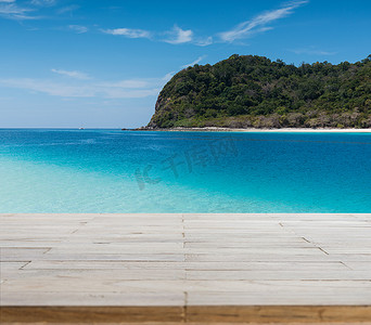 木桌面或地板在海滩背景