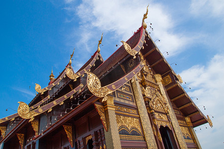 泰国建筑艺术设计细节：亭子，皇家公园rajapruek，清迈，泰国寺庙屋顶