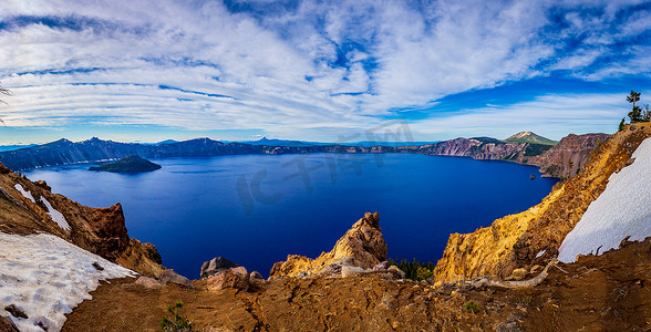 火山口湖和巫师岛