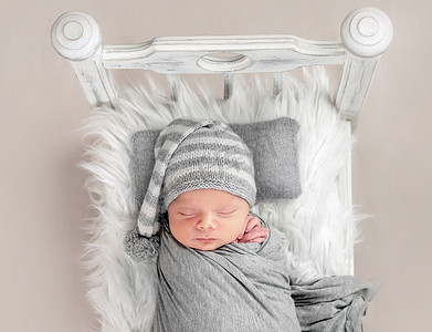 香甜烤蜜薯摄影照片_可爱的宝宝睡得很香甜